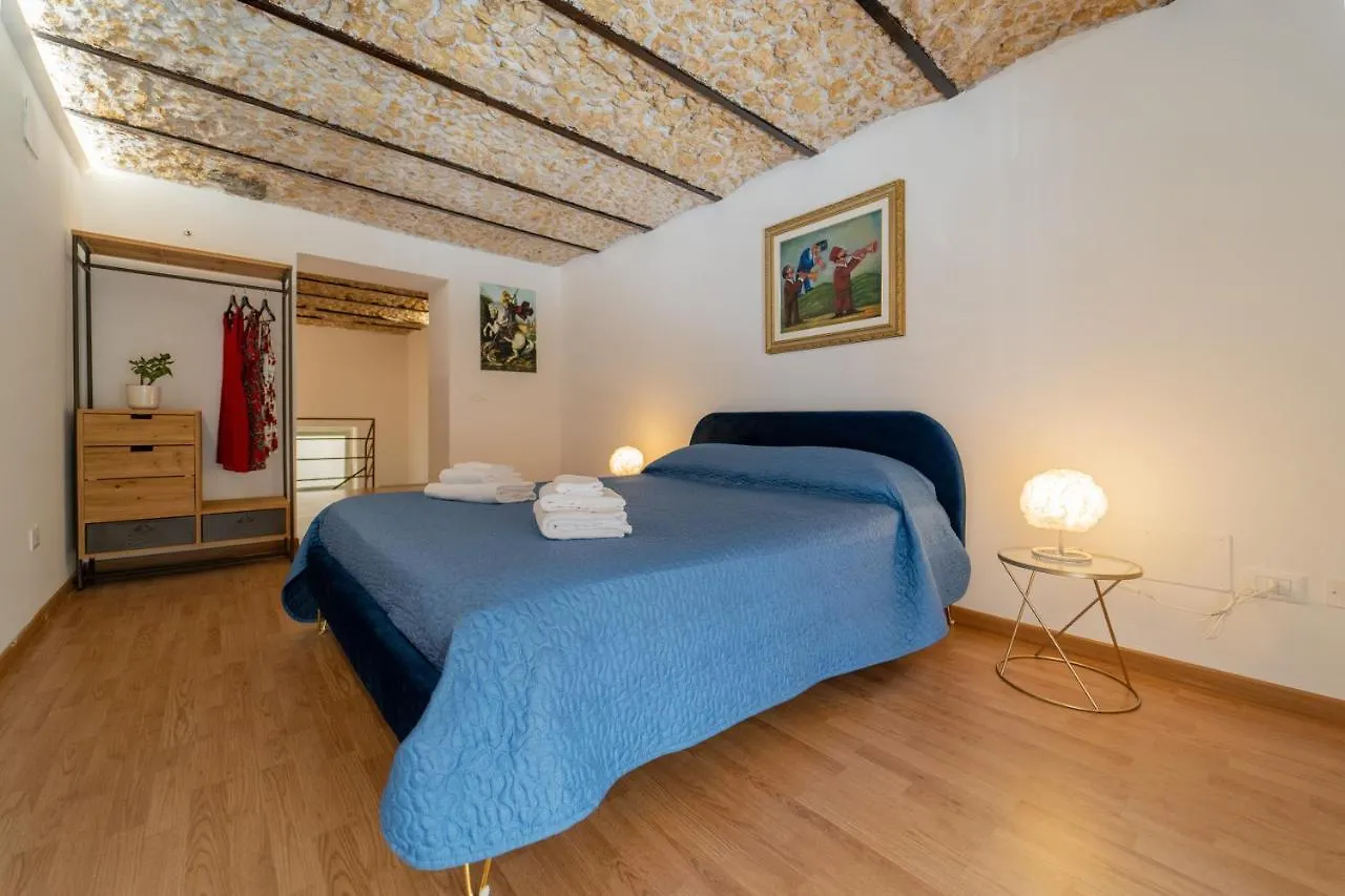 Antico Mercato Di Ortigia Lovely Apartment Syracuse 0*,  Italy